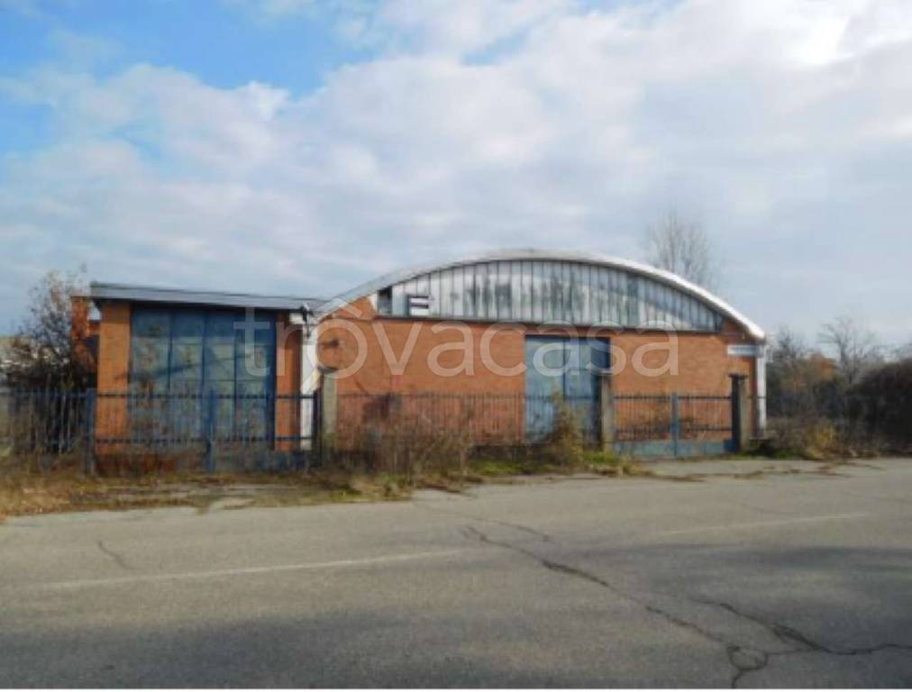 locale commerciale in vendita a Mottalciata