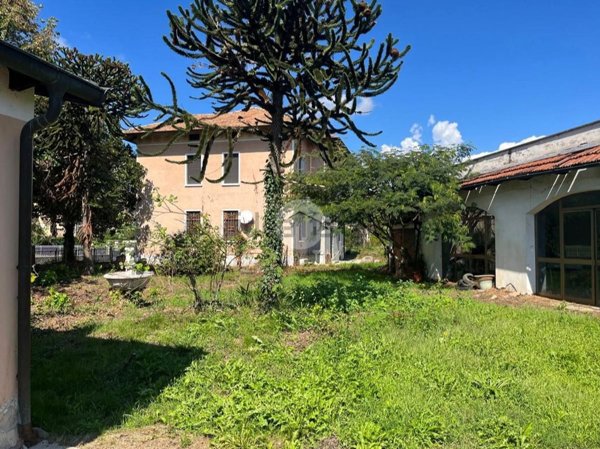 casa indipendente in vendita a Mottalciata