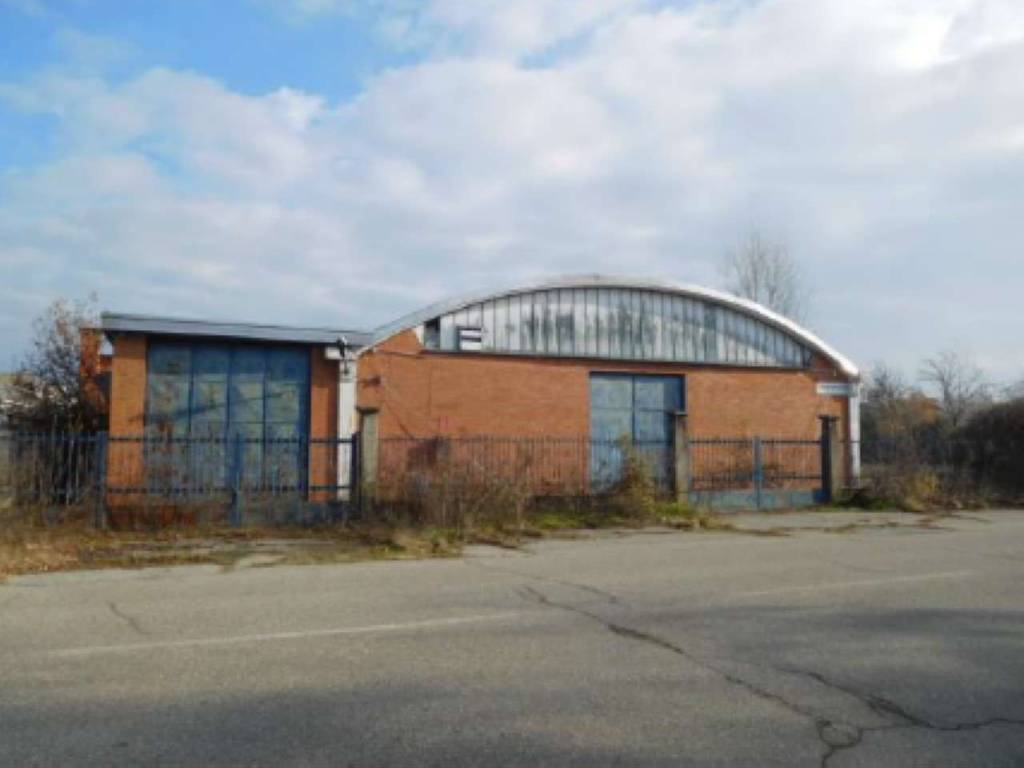 locale commerciale in vendita a Mottalciata