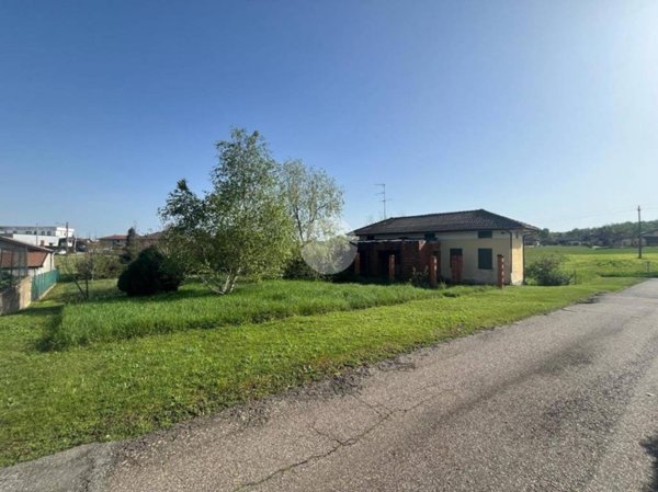 casa indipendente in vendita a Mottalciata