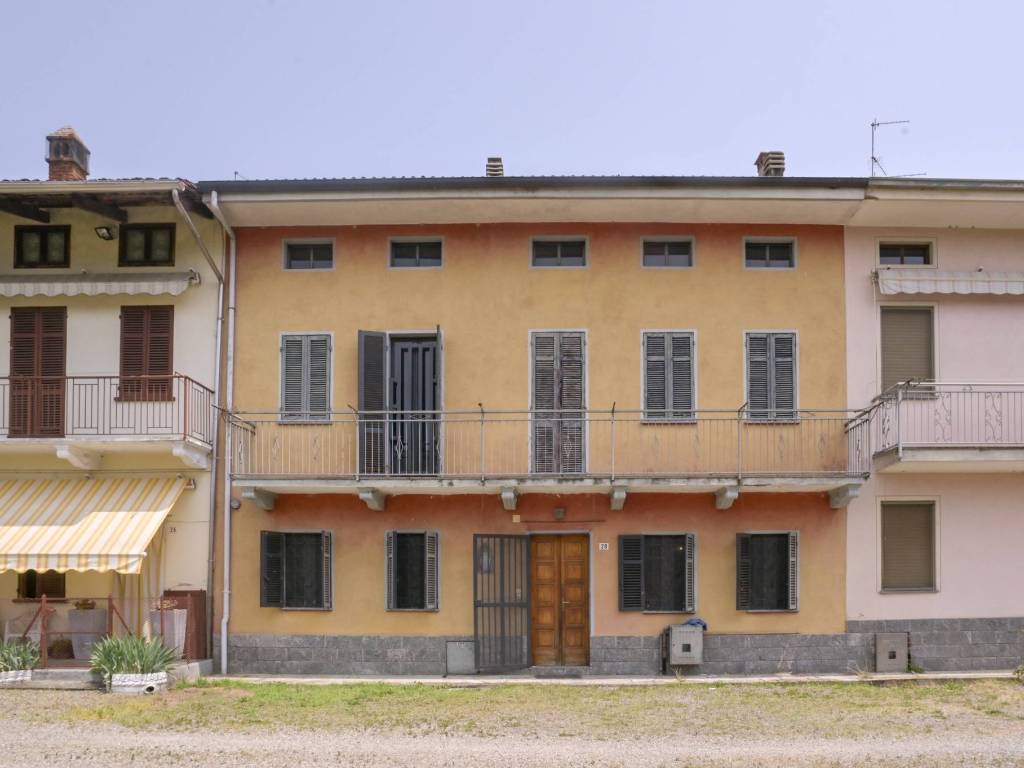 casa indipendente in vendita a Mottalciata