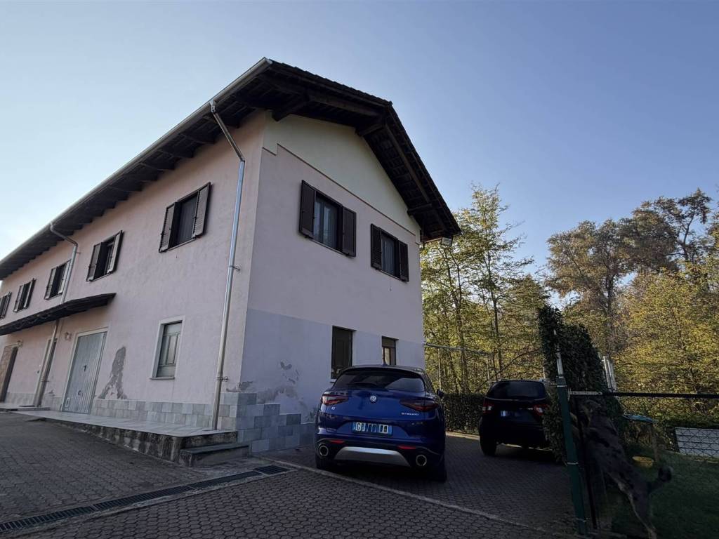 casa indipendente in vendita a Mottalciata