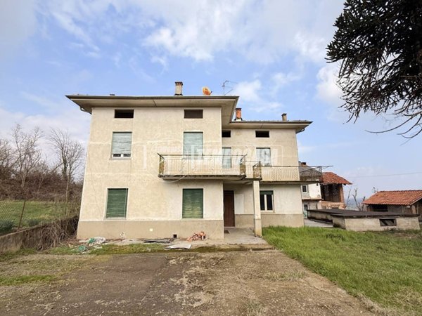 casa indipendente in vendita a Mottalciata