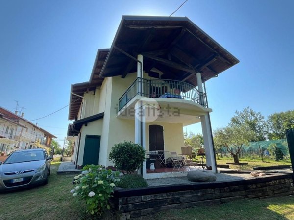 casa indipendente in vendita a Mottalciata