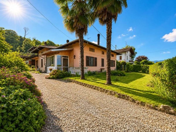 casa indipendente in vendita a Mottalciata
