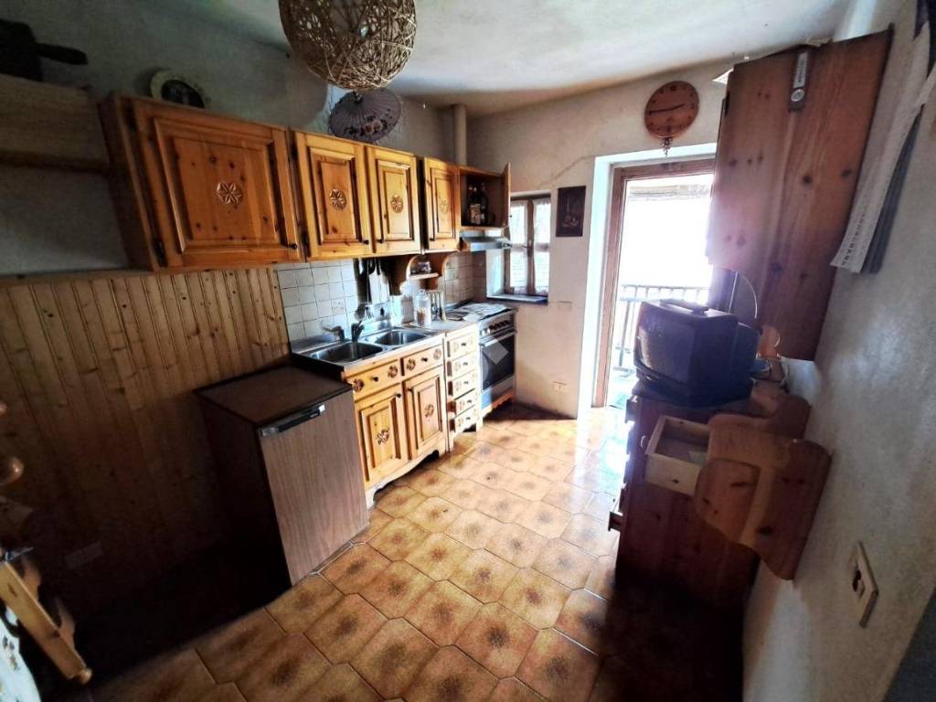 casa indipendente in vendita a Netro