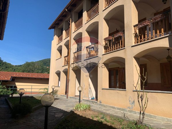 appartamento in vendita a Netro