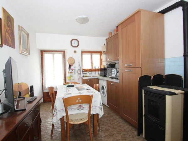 appartamento in vendita a Netro