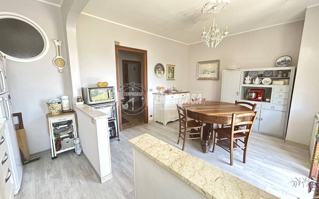 appartamento in vendita a Netro