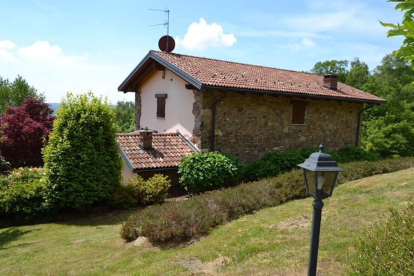 casa indipendente in vendita a Netro