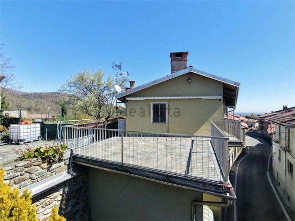 casa semindipendente in vendita a Netro