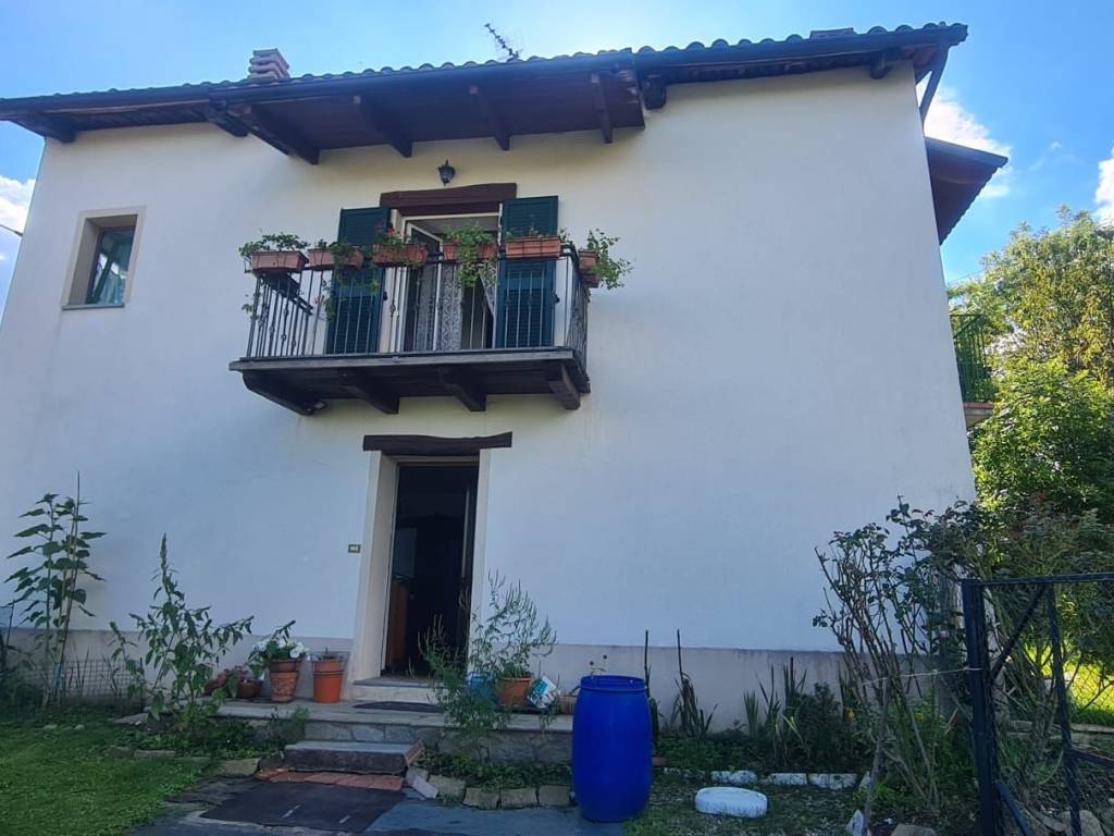 casa indipendente in vendita a Netro in zona Castellazzo