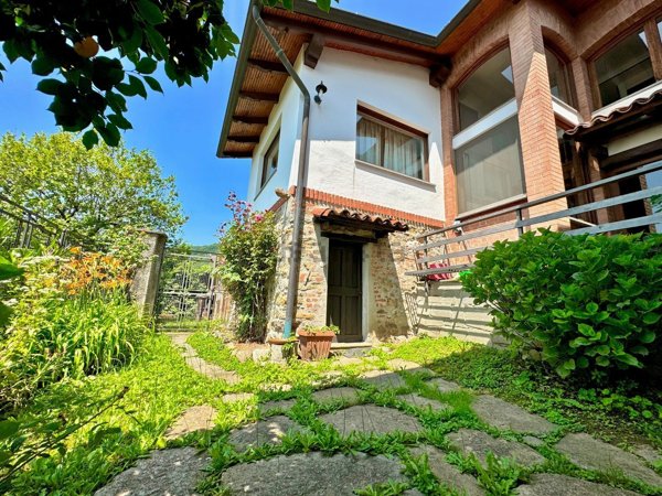 casa indipendente in vendita a Netro