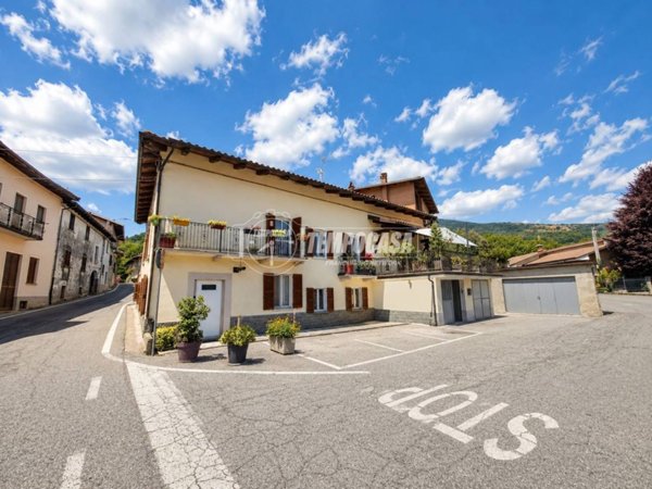 casa indipendente in vendita a Netro in zona Colla di Netro