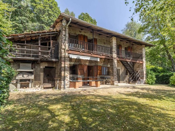casa indipendente in vendita a Netro in zona Bossola