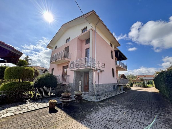 casa indipendente in vendita ad Occhieppo Inferiore