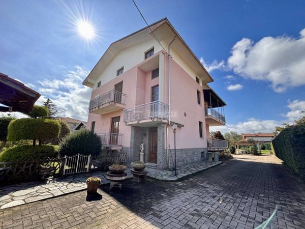 casa indipendente in vendita ad Occhieppo Inferiore