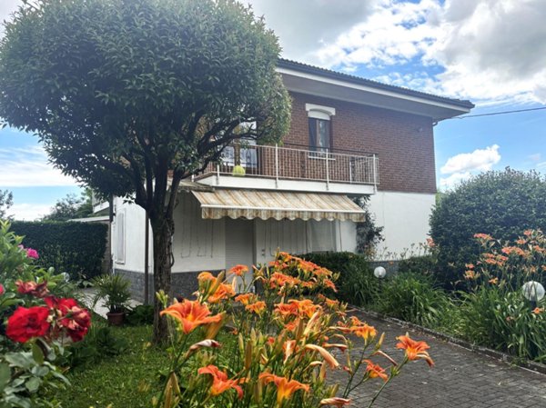 casa indipendente in vendita ad Occhieppo Inferiore