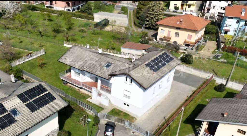 villa in vendita ad Occhieppo Inferiore