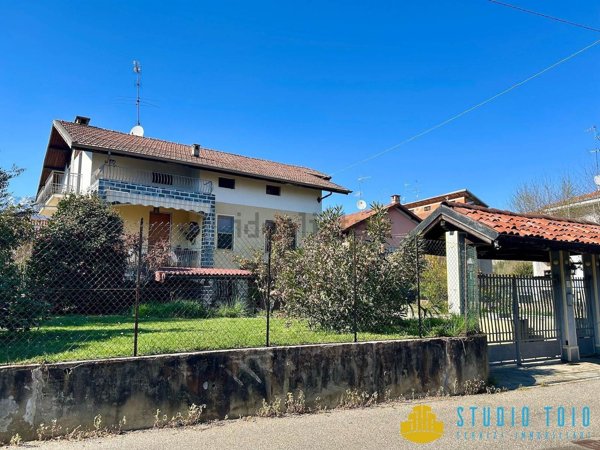 casa indipendente in vendita ad Occhieppo Inferiore