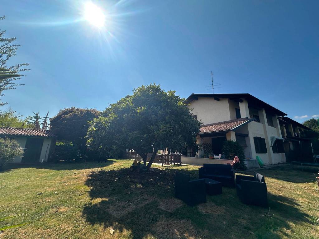 casa indipendente in vendita ad Occhieppo Inferiore