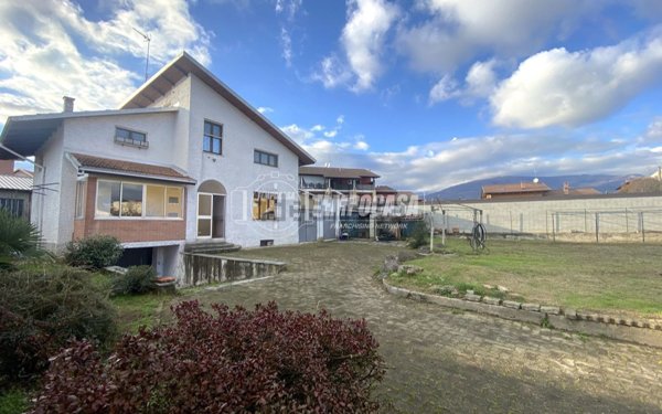 casa indipendente in vendita ad Occhieppo Inferiore