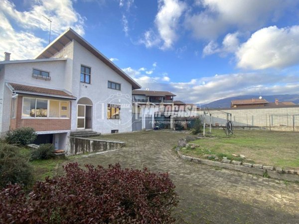 casa indipendente in vendita ad Occhieppo Inferiore