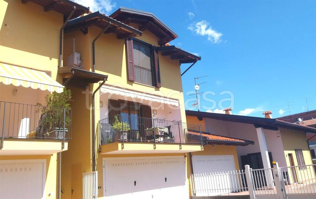 casa indipendente in vendita ad Occhieppo Inferiore