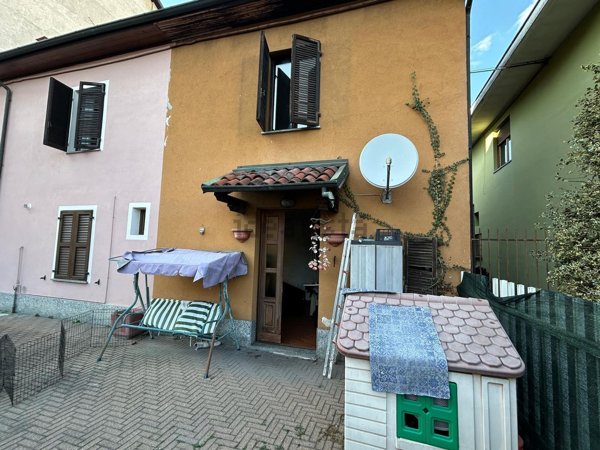 casa indipendente in vendita ad Occhieppo Inferiore