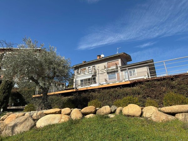 casa indipendente in vendita ad Occhieppo Inferiore