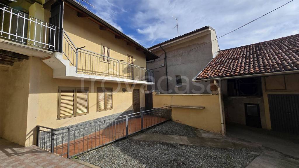 casa indipendente in vendita ad Occhieppo Inferiore