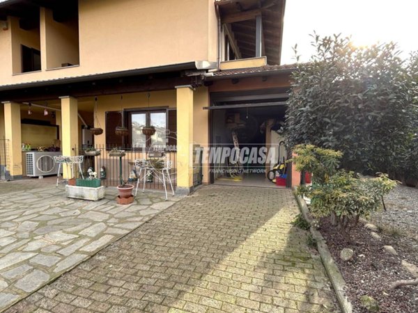 casa indipendente in vendita ad Occhieppo Inferiore