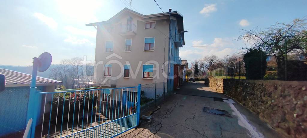 casa indipendente in vendita ad Occhieppo Inferiore