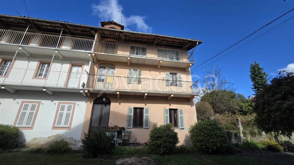 casa indipendente in vendita ad Occhieppo Superiore in zona Villa