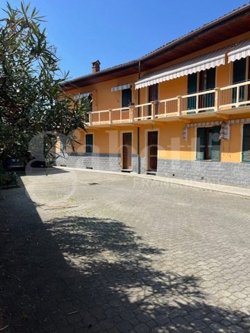 casa indipendente in vendita ad Occhieppo Superiore in zona Villa