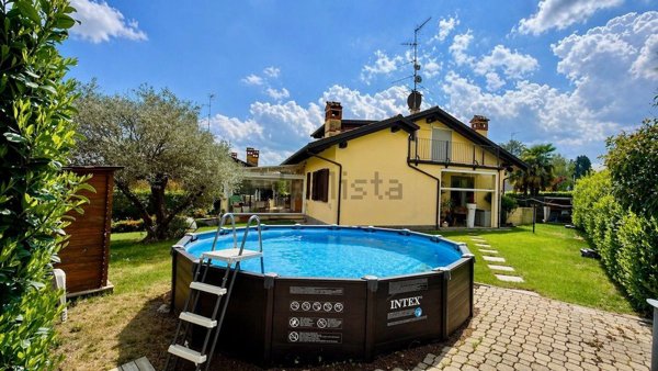 casa indipendente in vendita ad Occhieppo Superiore in zona Villa
