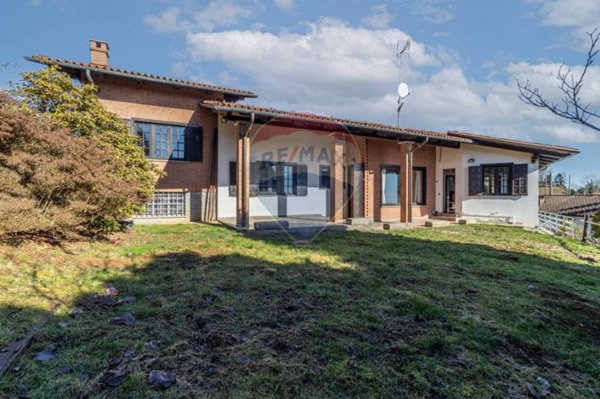casa indipendente in vendita a Pettinengo