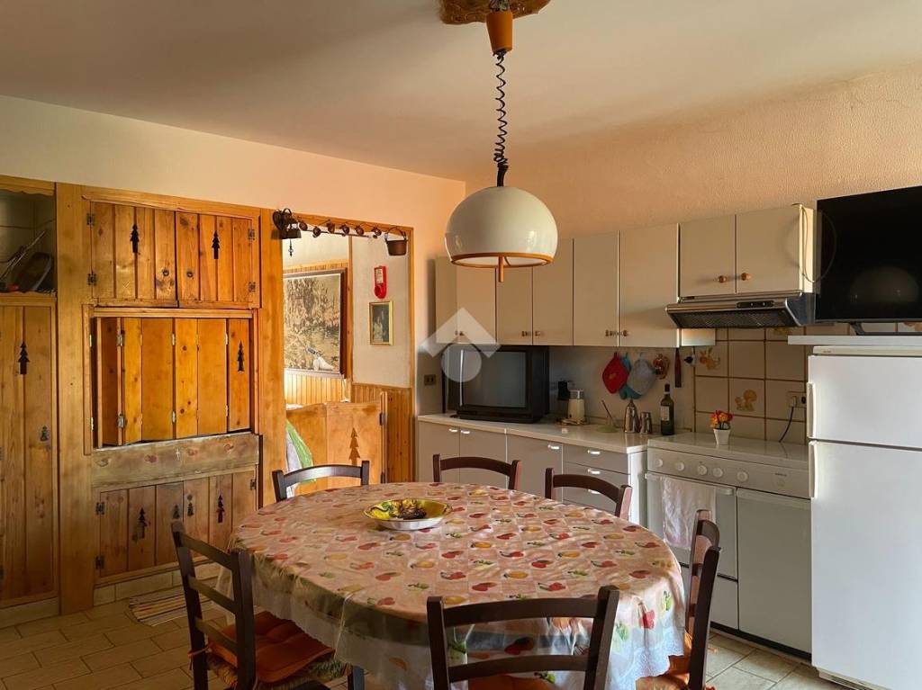 casa indipendente in vendita a Pettinengo in zona Selve Marcone