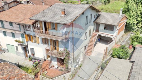 casa indipendente in vendita a Pettinengo