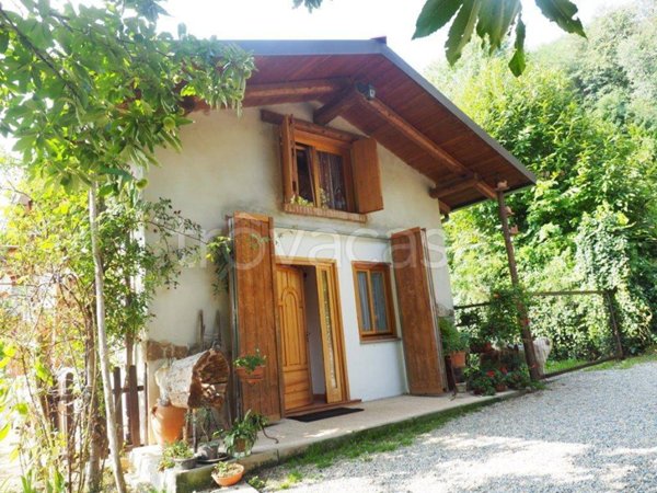 casa indipendente in vendita a Pettinengo