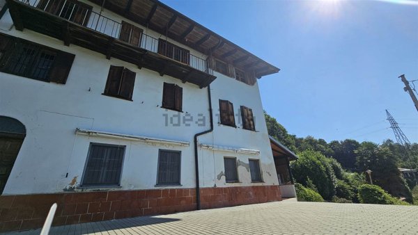 casa semindipendente in vendita a Pettinengo