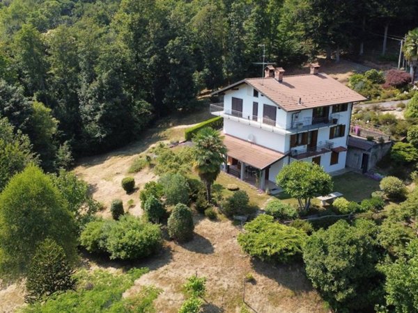 casa indipendente in vendita a Pettinengo