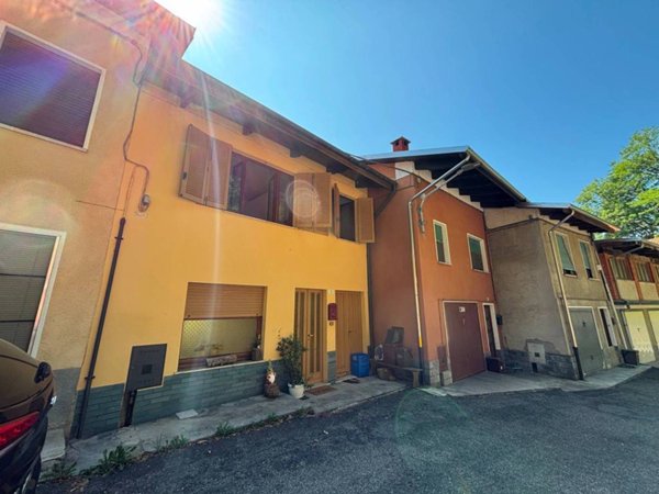 casa indipendente in vendita a Pettinengo