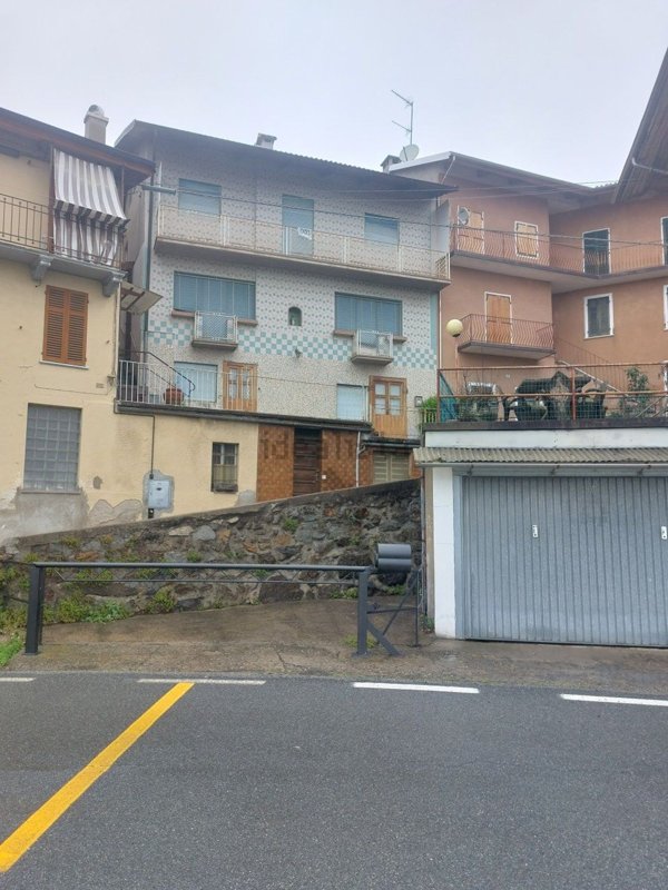 casa indipendente in vendita a Pettinengo