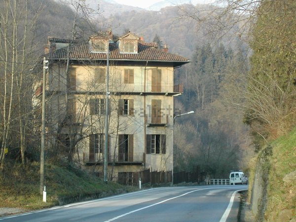 casale in vendita a Pettinengo