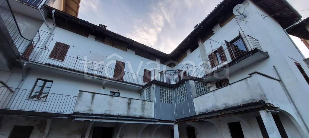 casa indipendente in vendita a Pettinengo
