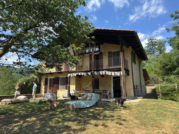 casa indipendente in vendita a Pettinengo