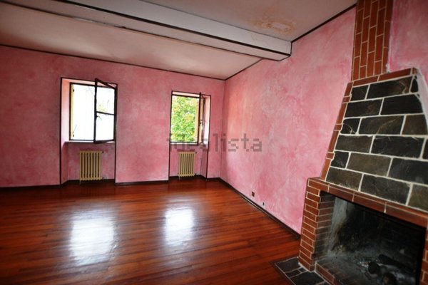 appartamento in vendita a Pollone