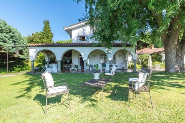 casa indipendente in vendita a Pollone