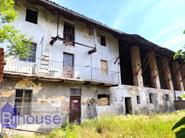 casa indipendente in vendita a Ponderano